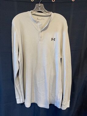 Under Armour Men’s Long-Sleeve Henley - Light Gray